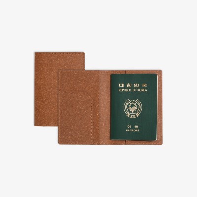 PASSPORT CASE(S)